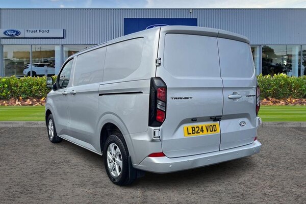 Used Ford Transit Custom 2024 for sale - 76222576: Photo 2