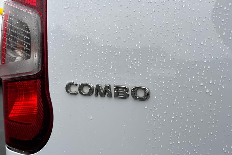 Used Vauxhall Combo 2022 for sale - 76302720: Photo 19