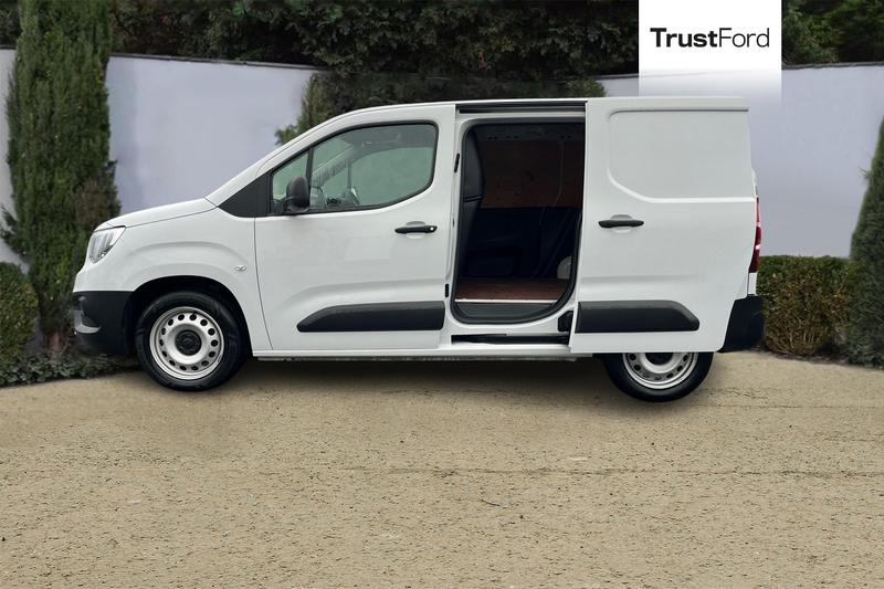 Used Vauxhall Combo 2022 for sale - 76302720: Photo 5