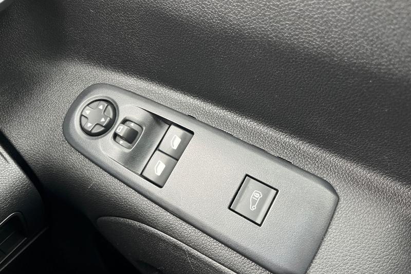 Used Vauxhall Combo 2022 for sale - 76302720: Photo 8