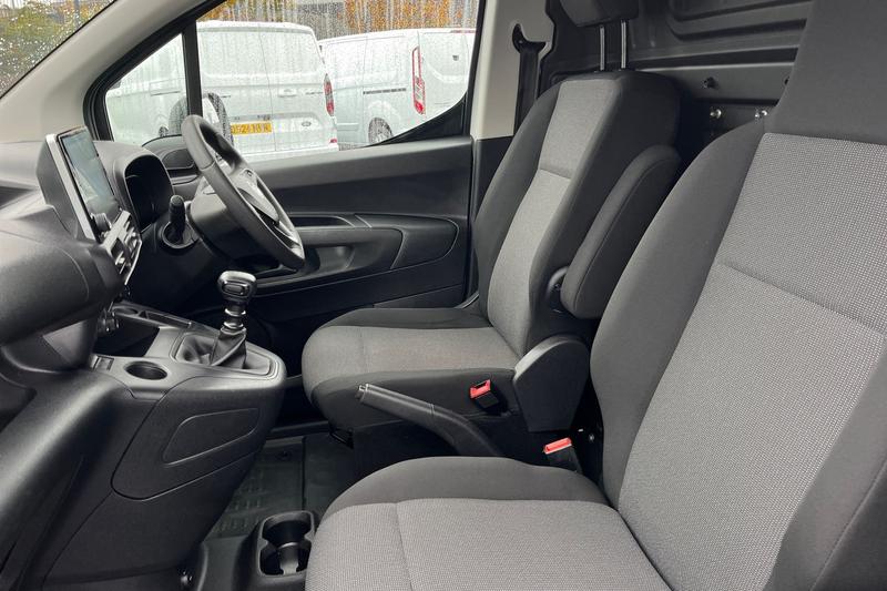 Used Vauxhall Combo 2022 for sale - 76302720: Photo 9