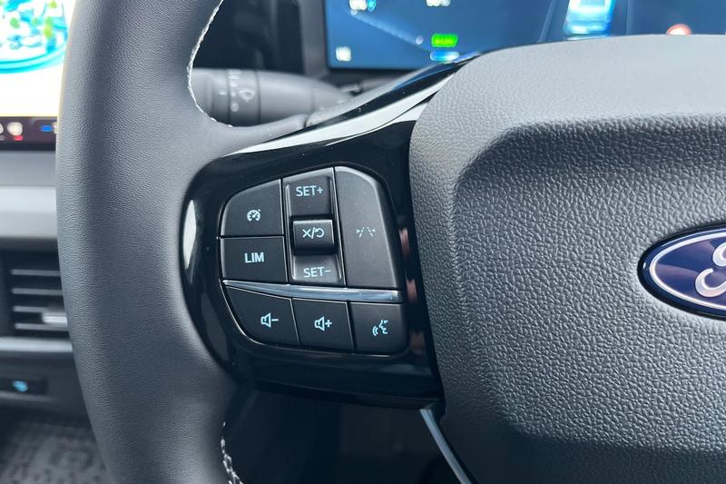 Used Ford E-Transit Courier 2025 for sale - 77157335: Photo 33