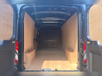 Used Ford Transit 2025 for sale - 78724995: Photo