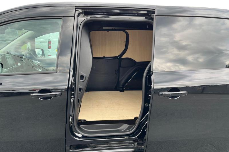 Used Nissan Other 2023 for sale - 78153010: Photo 11