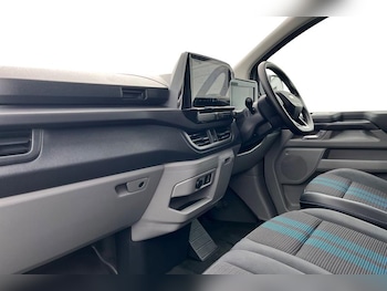 Used Ford Transit Custom 2024 for sale - 75349068: Photo