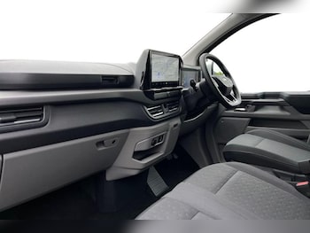 Used Ford Tourneo Custom 2025 for sale - 78667269: Photo