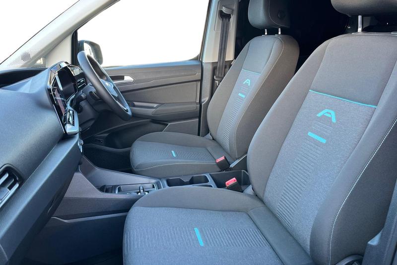 Used Ford Transit Connect 2025 for sale - 76738893: Photo 10