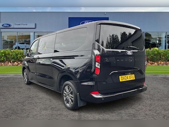 Used Ford Tourneo Custom 2024 for sale - 77665740: Photo