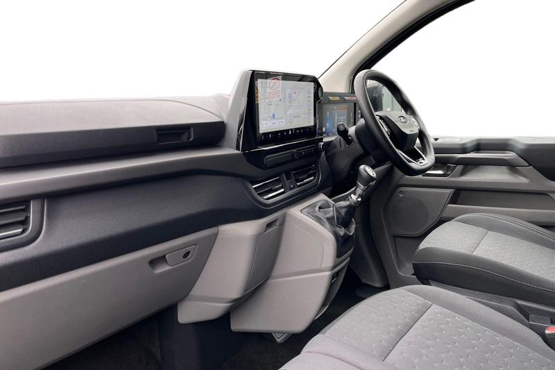 Used Ford Tourneo Custom 2024 for sale - 77665740: Photo 3