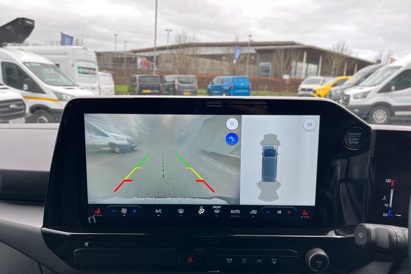 Used Ford Tourneo Custom 2024 for sale - 77665740: Photo 31