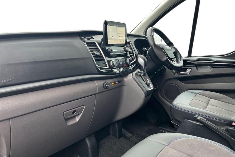 Used Ford Transit Custom 2019 for sale - 76545367: Photo 4