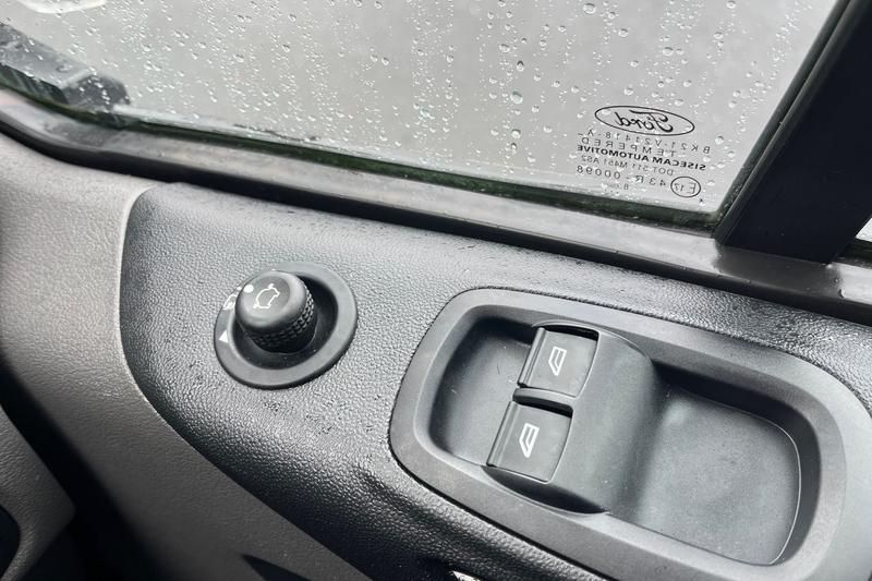 Used Ford Transit Custom 2019 for sale - 76545367: Photo 9