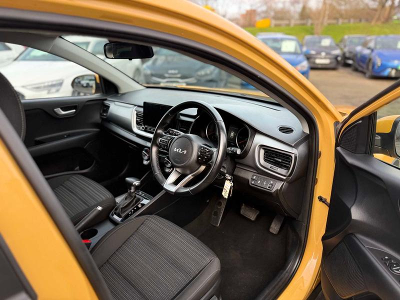 Used Kia Stonic 2023 for sale - 77462542: Photo 17