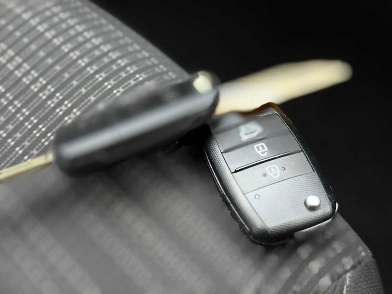 Used Kia Stonic 2023 for sale - 77462542: Photo 39