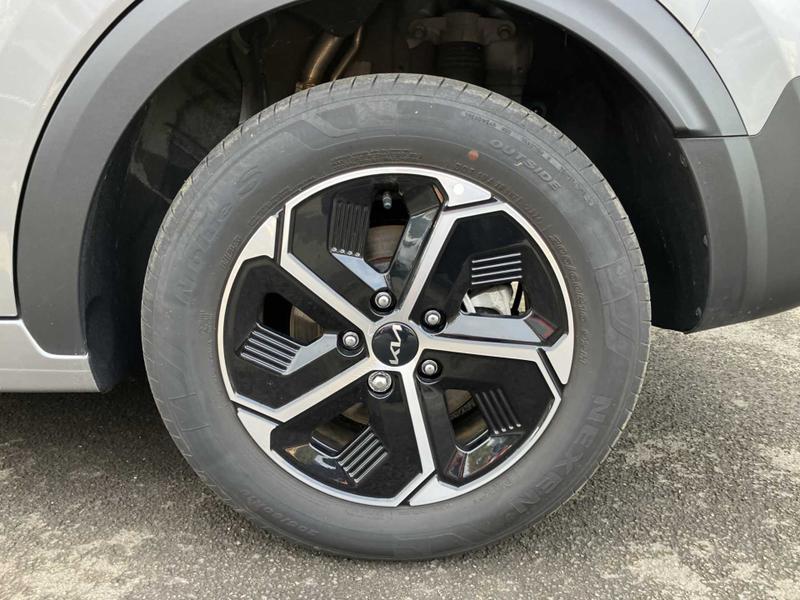 Used Kia Niro 2024 for sale - 75972986: Photo 9