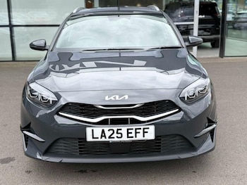 Used Kia Ceed 2025 for sale - 78849881: Photo