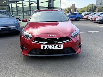 Used Kia Ceed 2022 for sale - 75325434: Photo