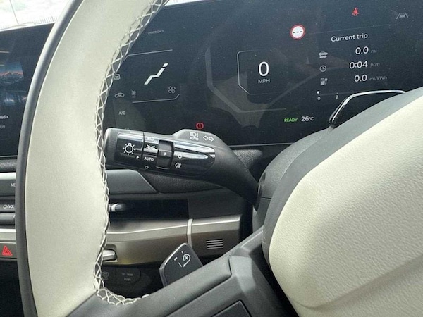 Used Kia EV3 2025 for sale - 75567601: Photo 34