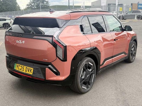 Used Kia EV3 2025 for sale - 75567601: Photo 8