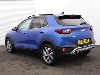 Used Kia Stonic 2023 for sale - 78753699: Photo