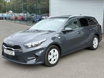 Used Kia Ceed 2023 for sale - 79498007: Photo