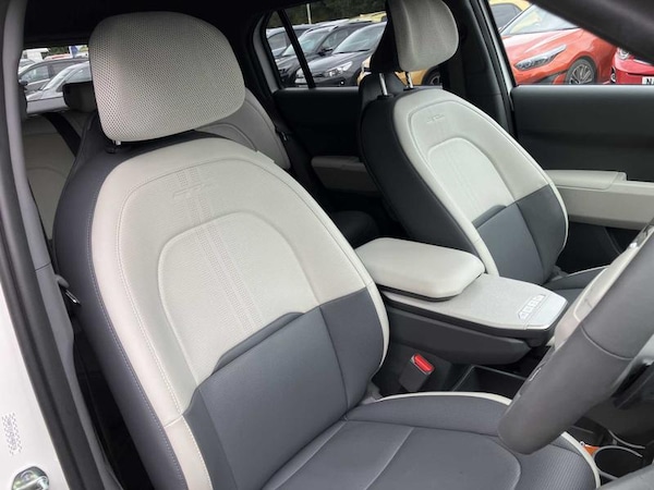 Used Kia EV3 2025 for sale - 76202220: Photo 16