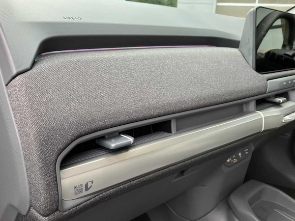 Used Kia EV3 2025 for sale - 76202220: Photo 24