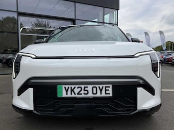 Used Kia EV3 2025 for sale - 76202220: Photo
