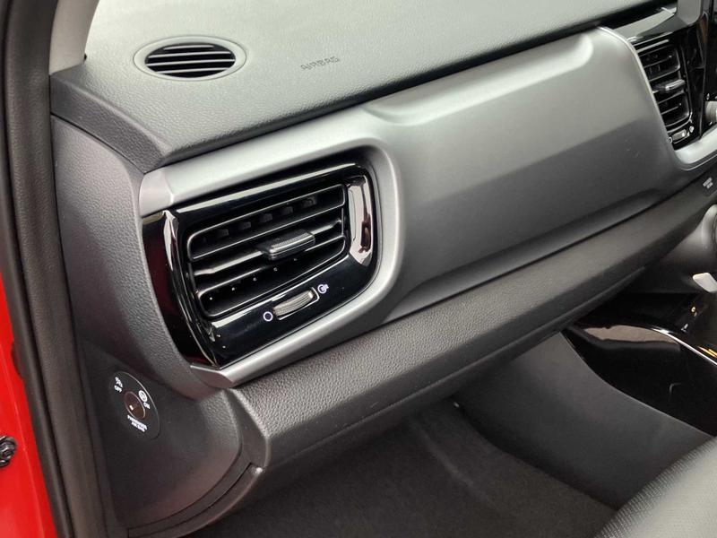 Used Kia Stonic 2024 for sale - 76216564: Photo 22