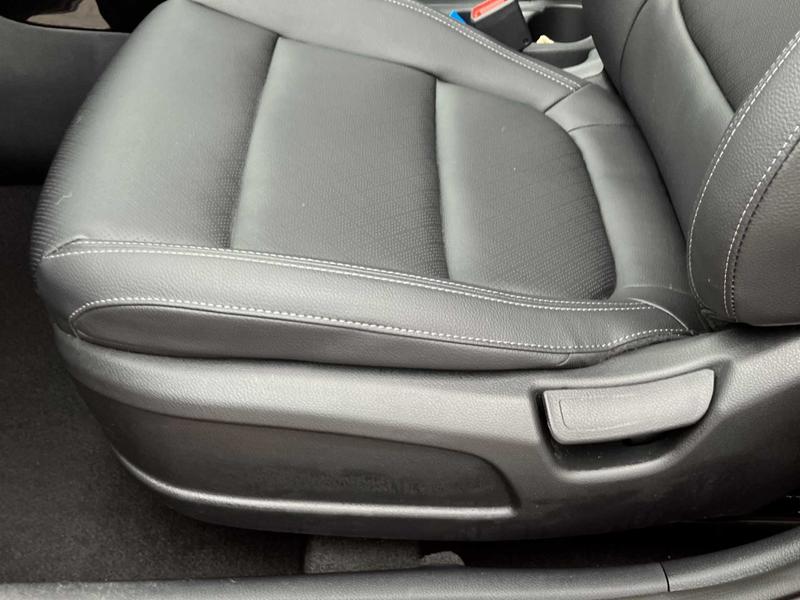 Used Kia Stonic 2024 for sale - 76216564: Photo 23