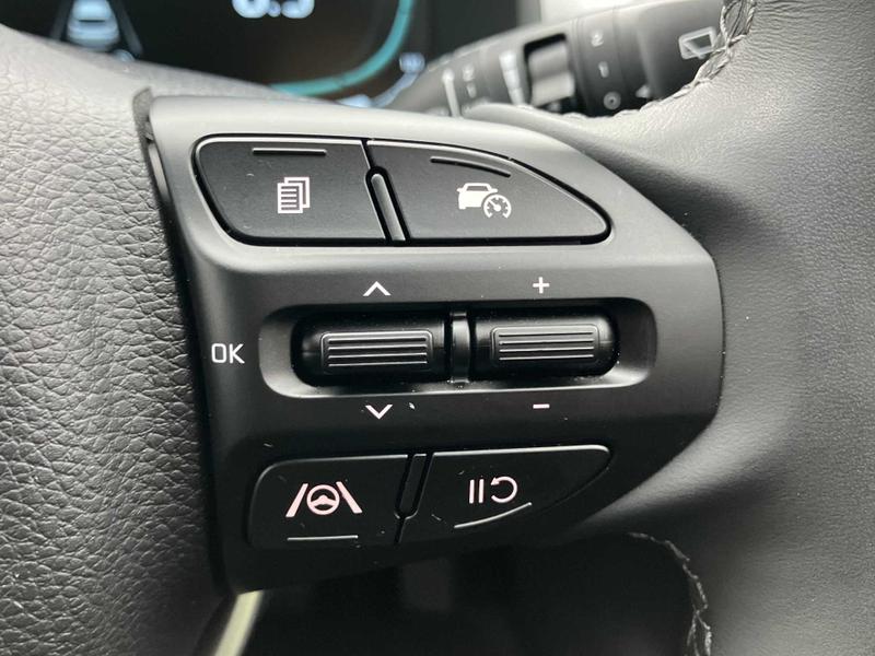 Used Kia Stonic 2024 for sale - 76216564: Photo 26