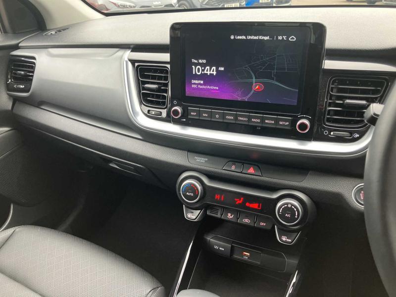 Used Kia Stonic 2024 for sale - 76216564: Photo 31