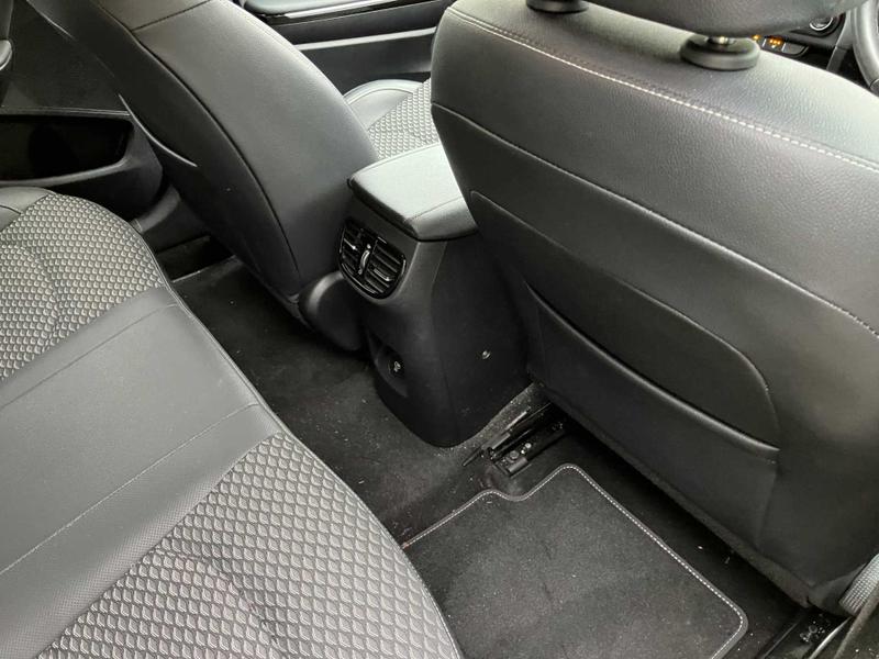 Used Kia XCeed 2023 for sale - 76222623: Photo 17