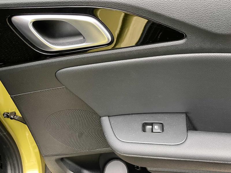 Used Kia XCeed 2023 for sale - 76222623: Photo 20