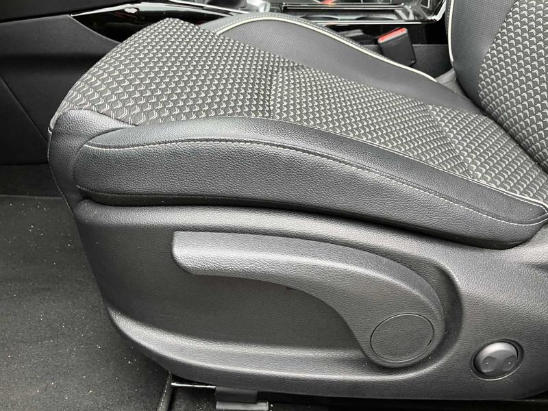Used Kia XCeed 2023 for sale - 76222623: Photo 23