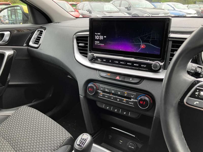 Used Kia XCeed 2023 for sale - 76222623: Photo 31