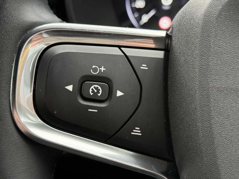 Used Volvo XC40 2021 for sale - 75898037: Photo 27