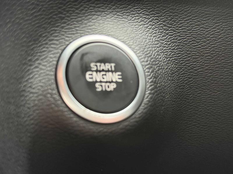 Used Volvo XC40 2021 for sale - 75898037: Photo 38