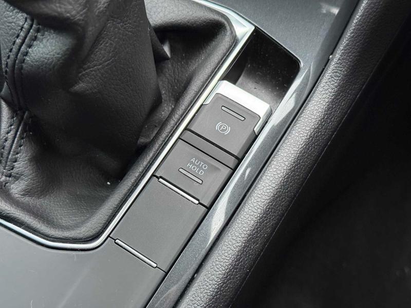 Used Volkswagen Tiguan 2020 for sale - 76767141: Photo 36