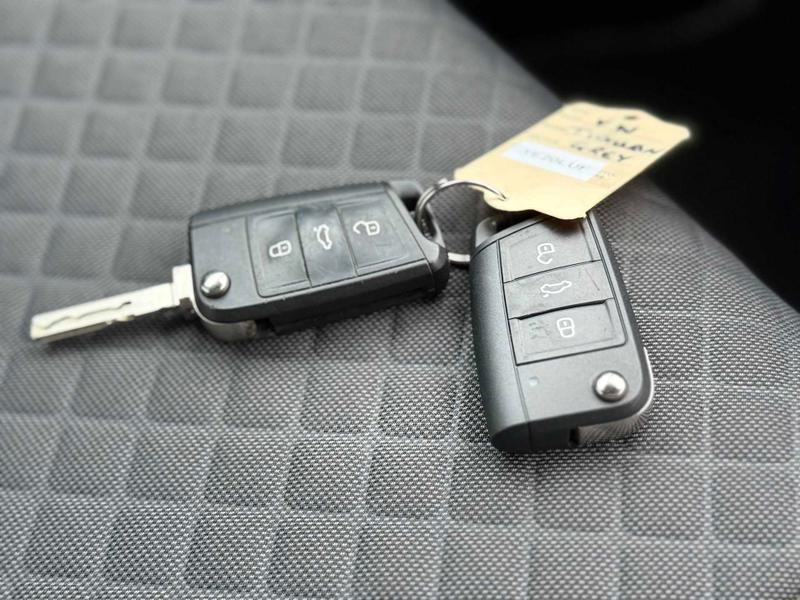 Used Volkswagen Tiguan 2020 for sale - 76767141: Photo 40