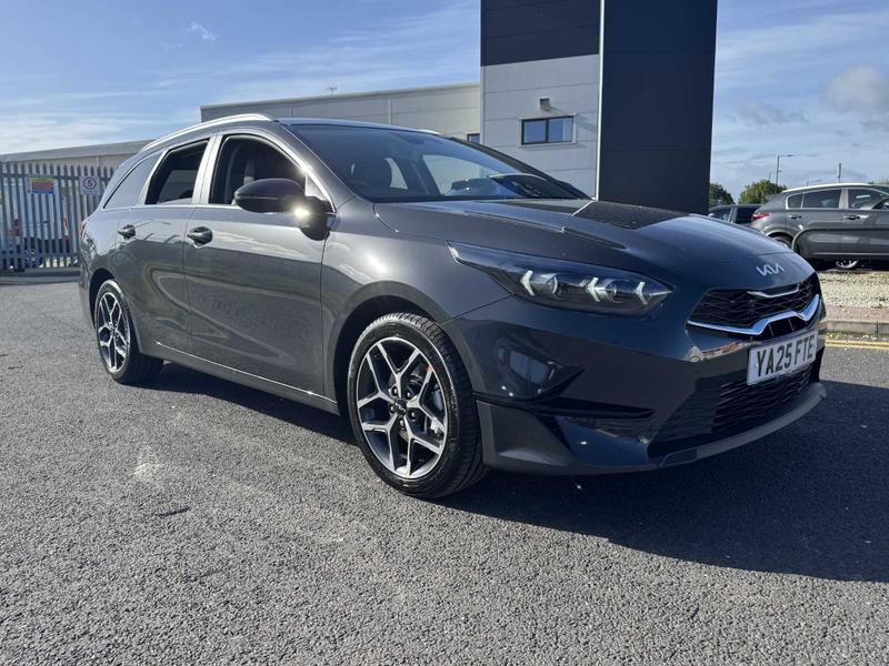 Used Kia Ceed 2025 for sale - 76835740: Photo 1