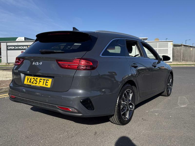 Used Kia Ceed 2025 for sale - 76835740: Photo 5