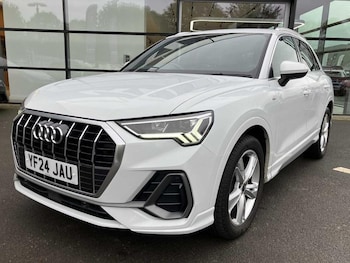 Used Audi Q3 2024 for sale - 76117563: Photo