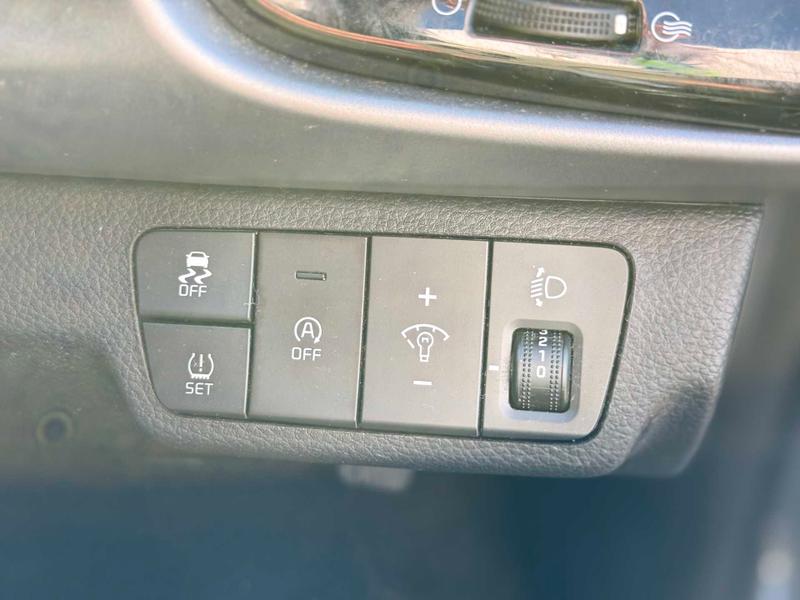 Used Kia Rio 2023 for sale - 77934963: Photo 17