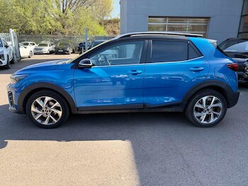 Used Kia Stonic 2023 for sale - 78350711: Photo