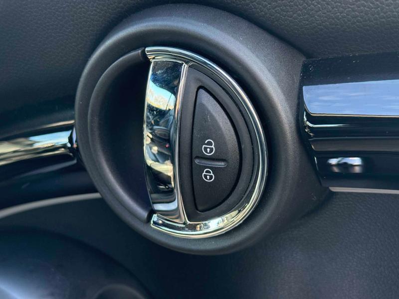 Used MINI Convertible for sale - 77989112: Photo 22