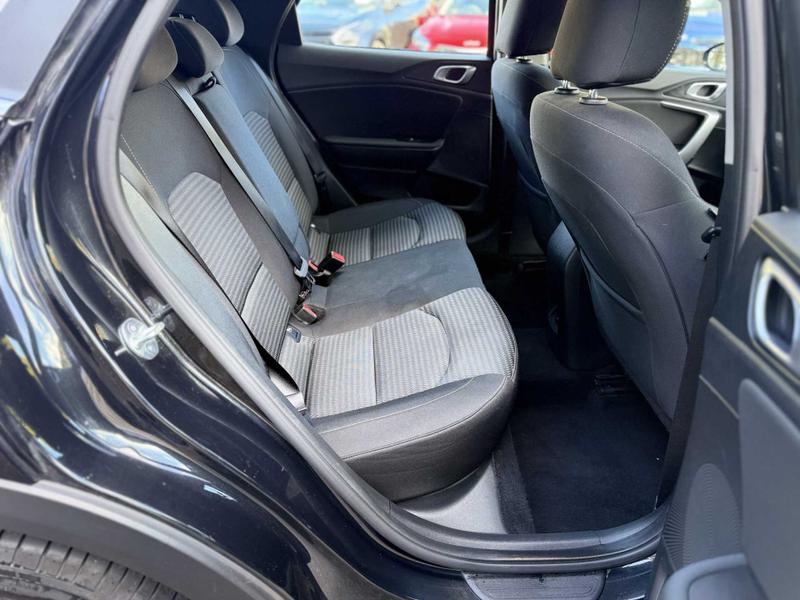 Used Kia XCeed 2023 for sale - 76557342: Photo 18