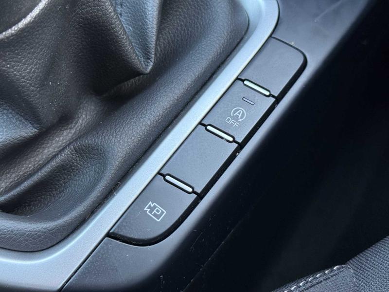 Used Kia XCeed 2023 for sale - 76557342: Photo 34