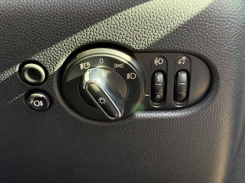 Used MINI Convertible 2022 for sale - 77733257: Photo 23