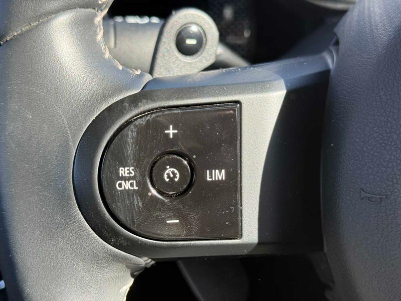 Used MINI Convertible 2022 for sale - 77733257: Photo 32